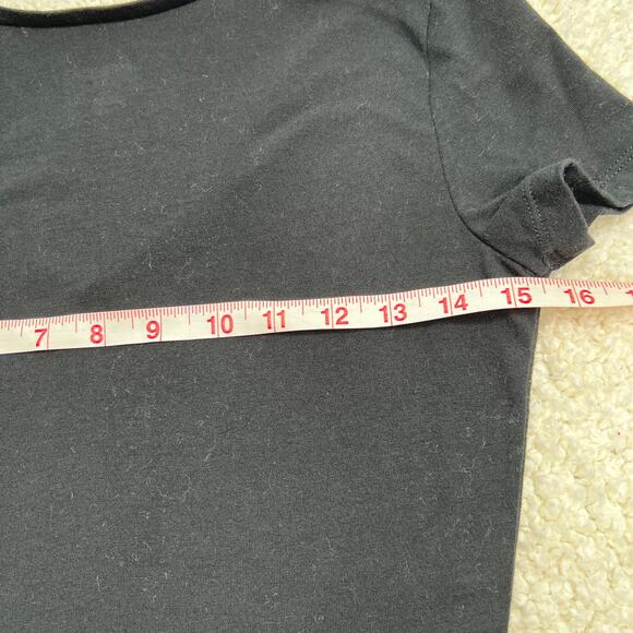 Wild Fable Black Cropped V Neck Tee Small - Picture 4 of 5